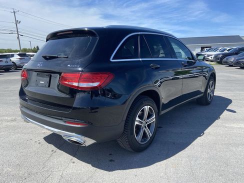 Used 2019 Mercedes-Benz GLC 300 4MATIC image 8