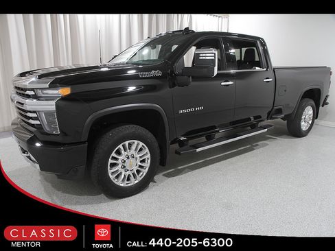 Used 2023 Chevrolet Silverado 3500 High Country w/ Z71 Off-Road Package AWD/4WD image 3