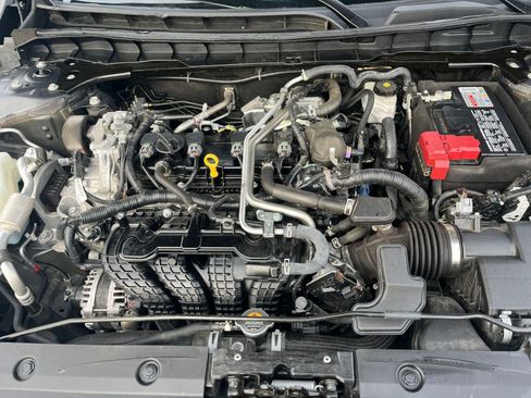 Used 2025 Nissan Altima 2.5 SR image 25