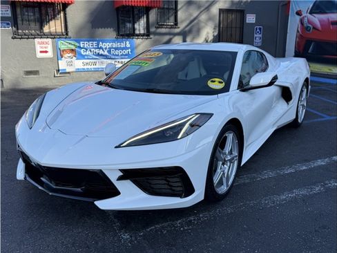 Used 2023 Chevrolet Corvette Stingray Coupe w/ 1LT RWD image 59