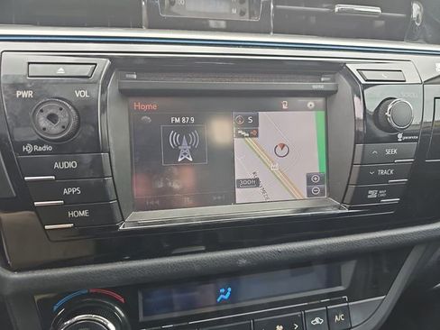 Used 2014 Toyota Corolla S Premium w/ Driver Convenience Package image 19