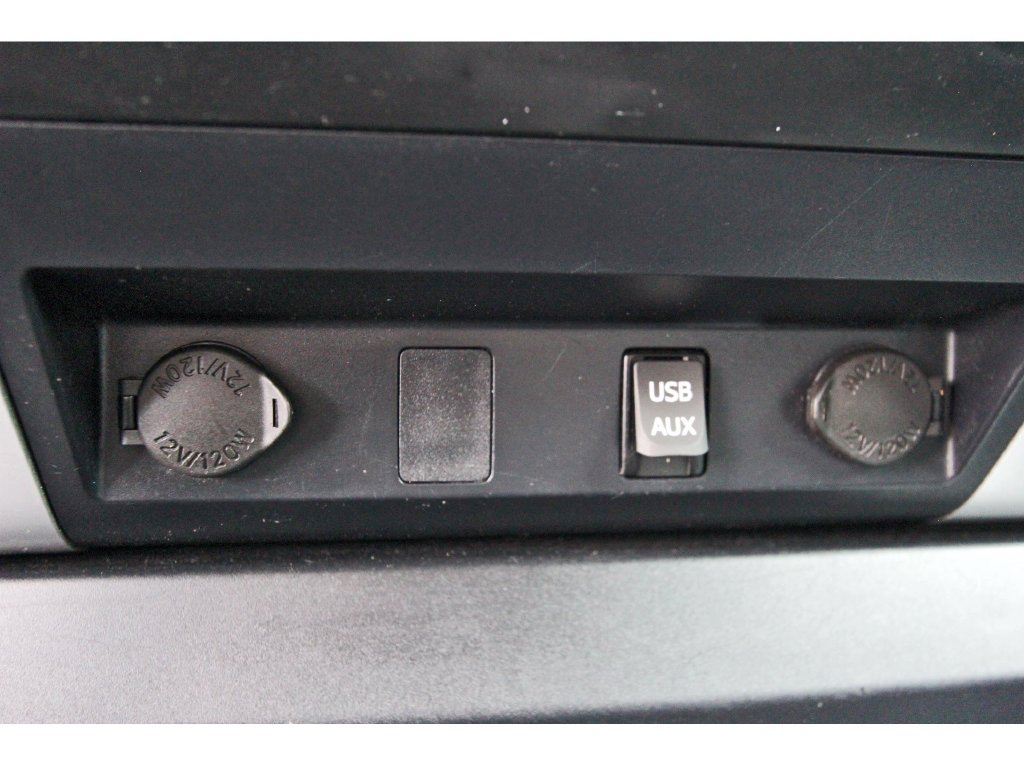 Used 2017 Toyota Tundra SR5 RWD image 30