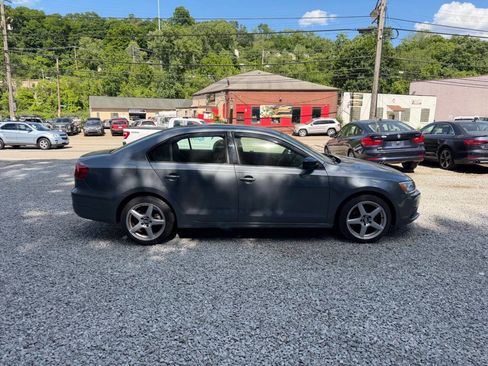 Used 2012 Volkswagen Jetta S FWD image 7