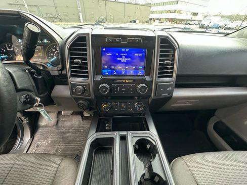 Used 2020 Ford F150 XLT w/ Equipment Group 302A Luxury image 17