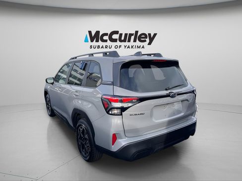 New 2026 Subaru Forester Premium image 2