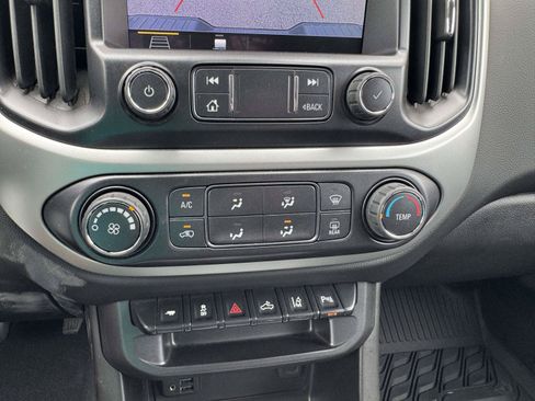 Used 2021 Chevrolet Colorado LT w/ Redline Special Edition AWD/4WD image 37