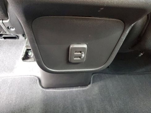 Used 2024 Chevrolet Equinox LT image 11