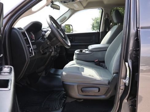 Used 2018 RAM 3500 Tradesman w/ Popular Equipment Group AWD/4WD image 17