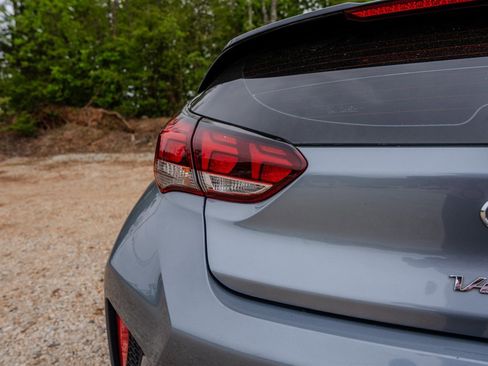 Used 2019 Hyundai Veloster Turbo Ultimate image 10