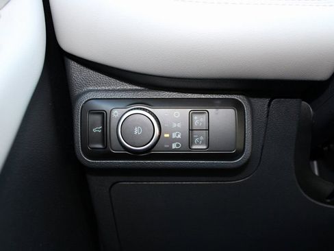 New 2026 Ford Explorer Active w/ Active Comfort Package AWD/4WD image 35