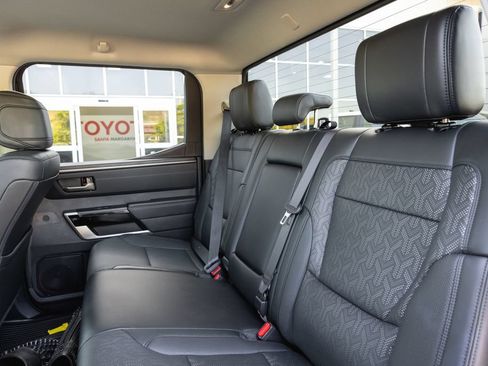 Used 2023 Toyota Tundra Limited AWD/4WD image 28