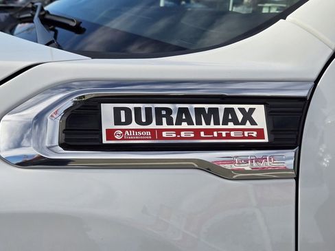 Used 2022 GMC Sierra 3500 SLT w/ Gooseneck/5TH Wheel Package image 11