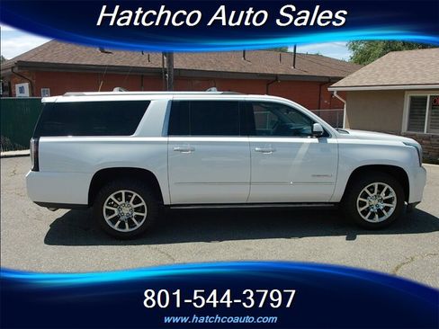 Used 2016 GMC Yukon XL Denali w/ Open Road Package AWD/4WD image 6