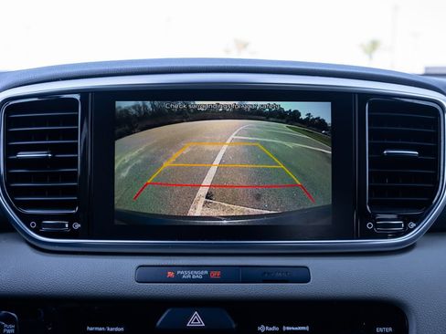 Used 2022 Kia Sportage SX image 30