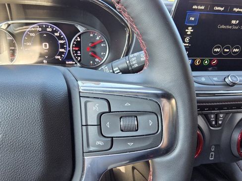 Used 2025 Chevrolet Blazer RS AWD/4WD image 20