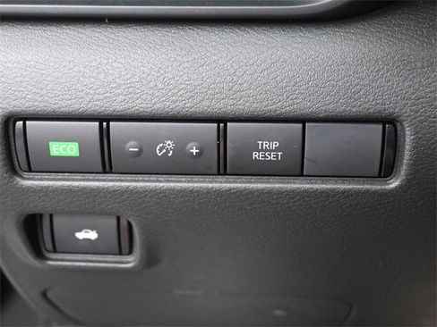 Used 2025 Nissan Sentra S image 14