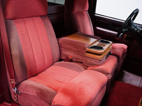 Used 1989 GMC Sierra 1500 2WD Regular Cab image 32