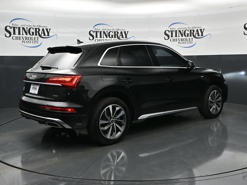 Used 2024 Audi Q5 2.0T Premium Plus w/ Premium Plus Package AWD/4WD image 7