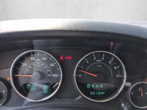 Used 2017 Jeep Wrangler Unlimited Sport image 11