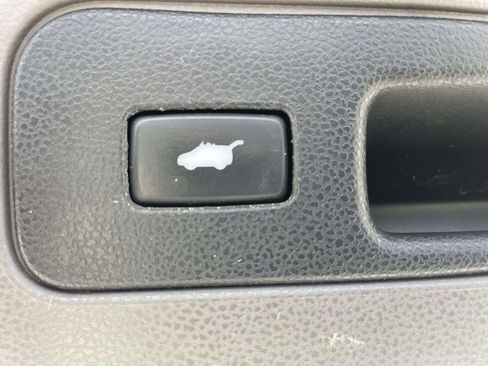 Used 2011 Honda Odyssey EX-L image 9