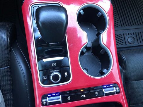 Used 2018 Kia Stinger GT2 AWD/4WD image 12