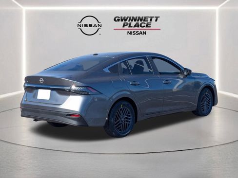 New 2026 Nissan Sentra SV w/ SV Convenience Package FWD image 5