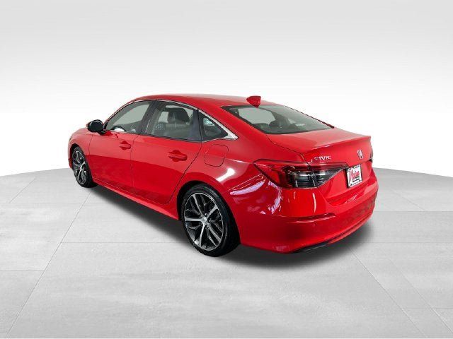 Used 2024 Honda Civic Touring image 3
