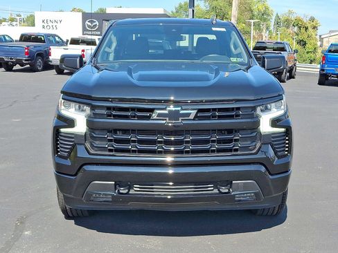 Used 2022 Chevrolet Silverado 1500 RST image 3