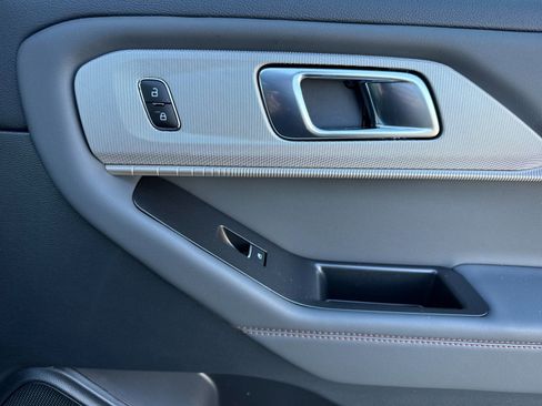 New 2025 Ford Explorer Active w/ Active Comfort Package image 20