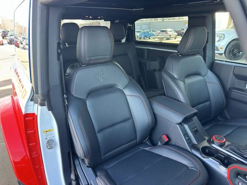 Used 2025 Ford Bronco Stroppe Edition image 32