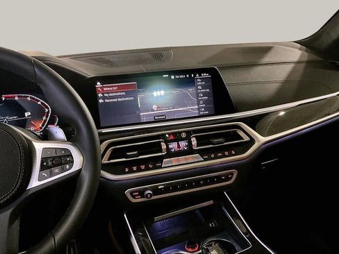 Used 2022 BMW X7 M50i w/ Executive Package AWD/4WD image 6