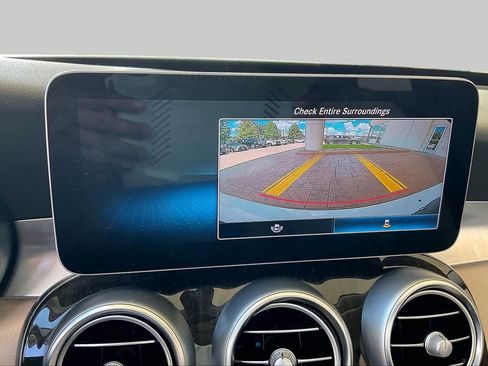 Used 2021 Mercedes-Benz C 300 Sedan image 24