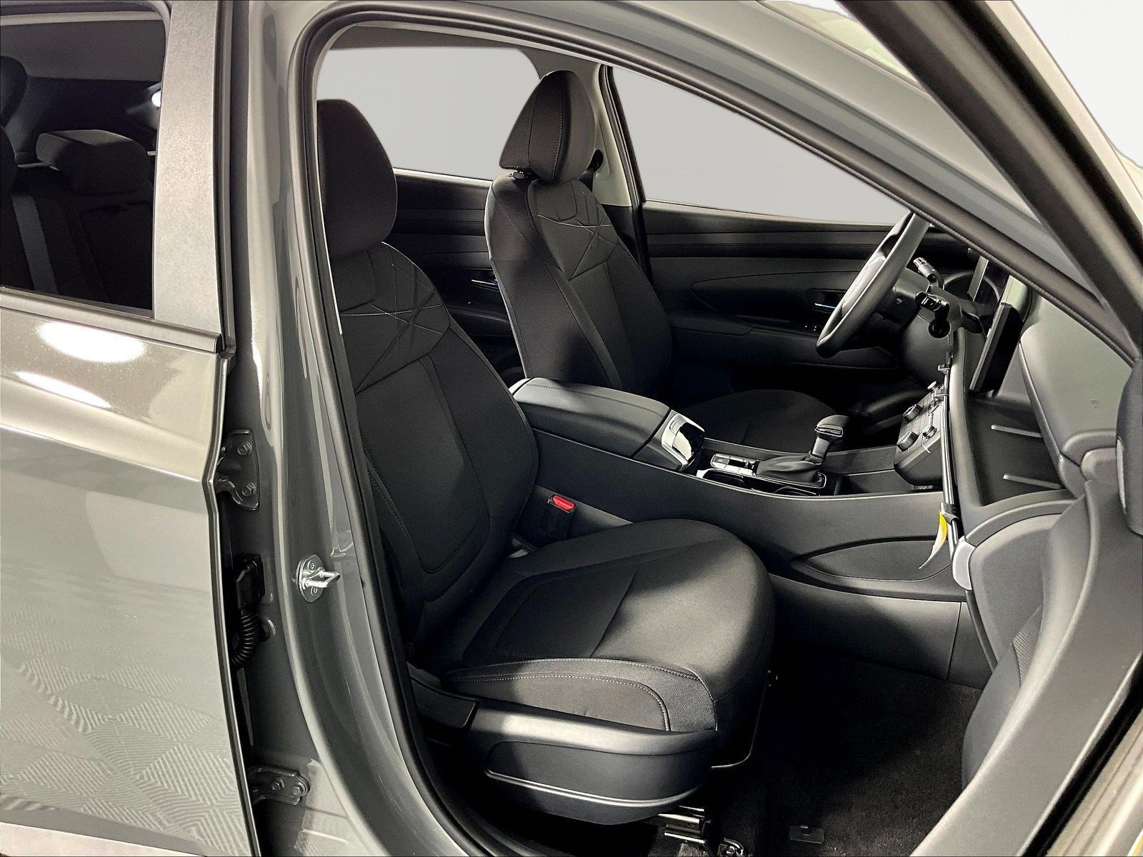 New 2026 Hyundai Tucson SE FWD image 18