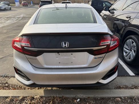 Used 2018 Honda Clarity Plug-In Hybrid image 5
