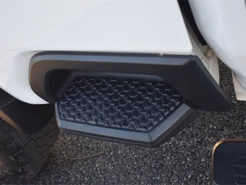 Certified 2020 GMC Sierra 3500 Denali w/ Denali Ultimate Package image 19