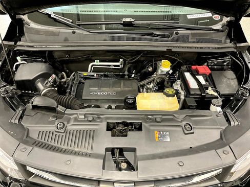 Used 2019 Chevrolet Trax LT FWD image 29