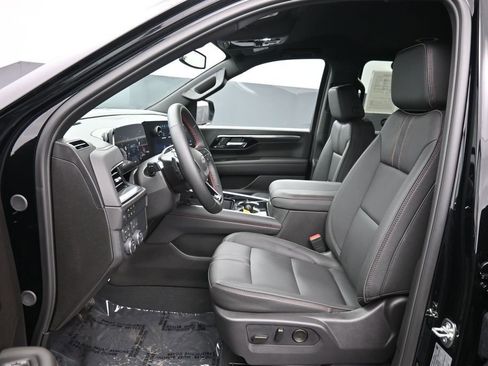 Used 2026 Chevrolet Suburban RST w/ Comfort Package AWD/4WD image 20