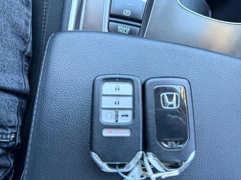 Used 2019 Honda Accord EX image 24