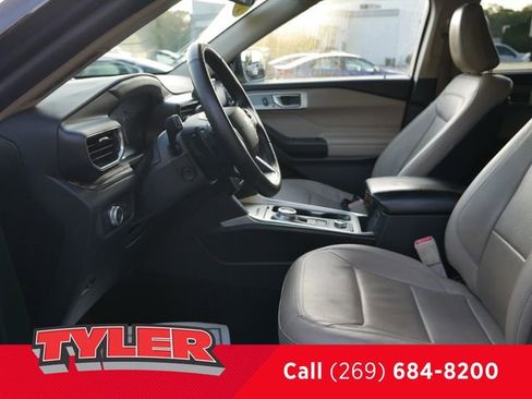 Used 2020 Ford Explorer Limited AWD/4WD image 36
