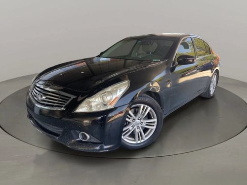 Used 2013 INFINITI G37 Journey w/ Premium Pkg RWD image 1