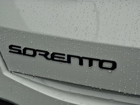 New 2026 Kia Sorento SX Prestige w/ Olive Brown Leather Package image 11