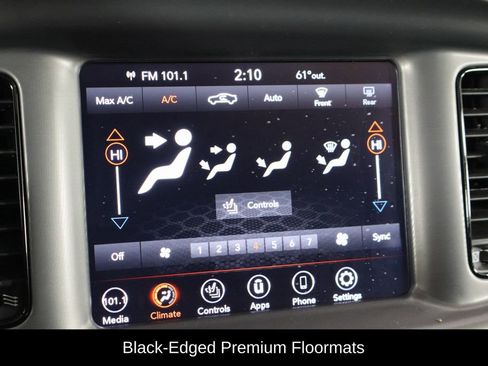 Used 2023 Dodge Charger R/T w/ Plus Group image 33