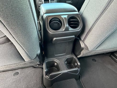 Used 2024 Jeep Wrangler Unlimited Sport AWD/4WD image 12