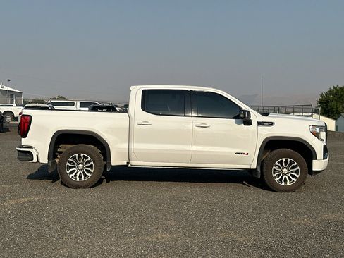 Used 2020 GMC Sierra 1500 AT4 w/ AT4 Premium Package AWD/4WD image 13