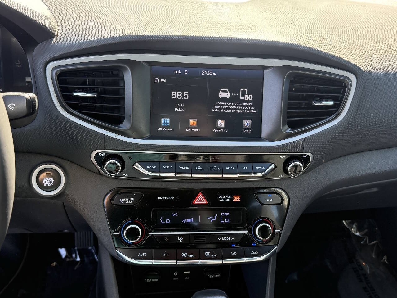 Used 2018 Hyundai Ioniq Plug-In Hybrid FWD image 10