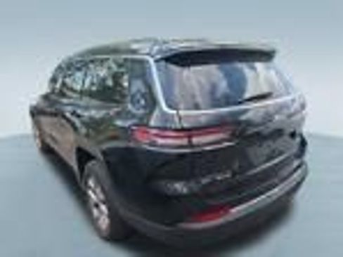 Used 2022 Jeep Grand Cherokee L Limited AWD/4WD image 3
