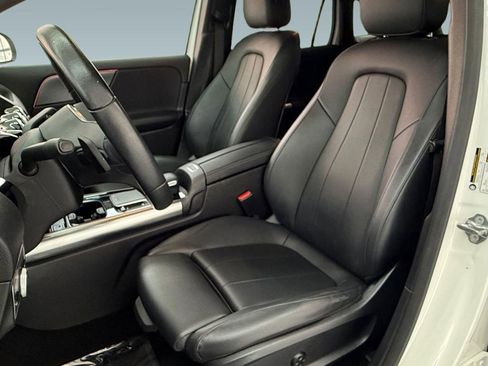 Certified 2023 Mercedes-Benz GLA 250 image 5