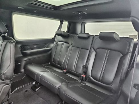 New 2026 Jeep Grand Wagoneer L Limited AWD/4WD image 33