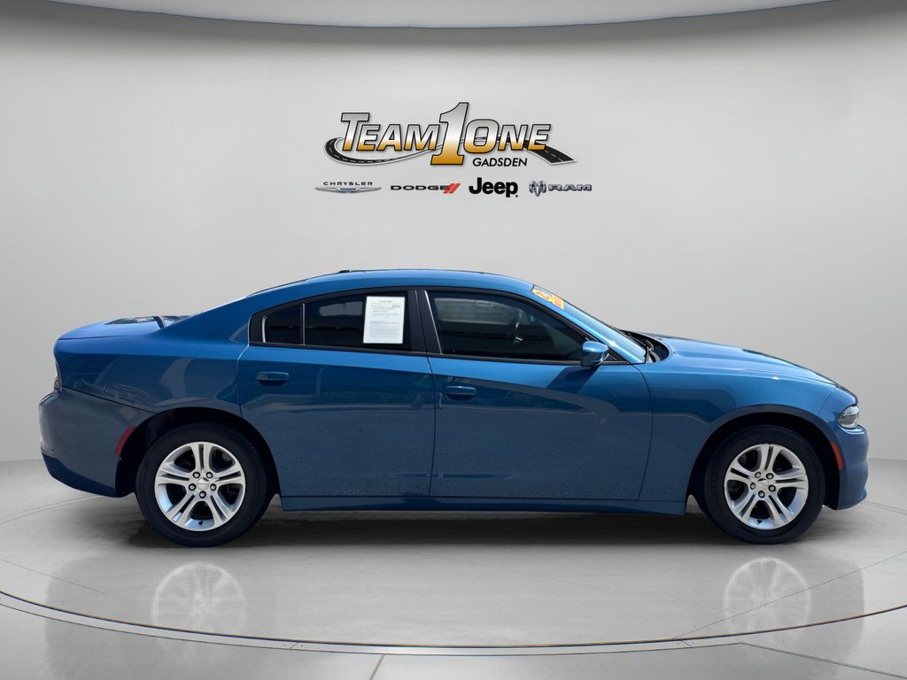 Used 2020 Dodge Charger SXT w/ Cold Weather Package RWD image 9