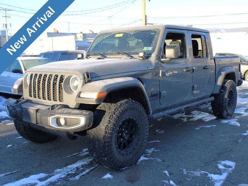 Certified 2022 Jeep Gladiator Sport image 1